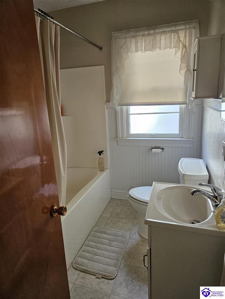 Listing Picture 626 N Miles Street Elizabethtown, KY 42701 MLS HK25004064