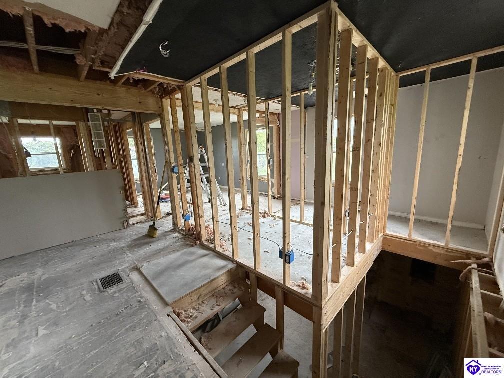 Listing Picture 28 J & D Lane Leitchfield, KY 42754 MLS HK25004151