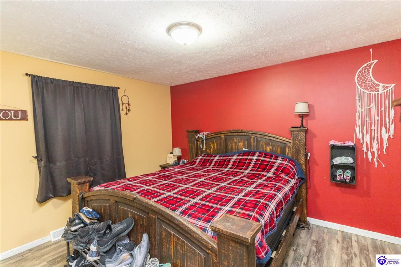 Listing Picture 305 Par Lane Elizabethtown, KY 42701 MLS HK25004214