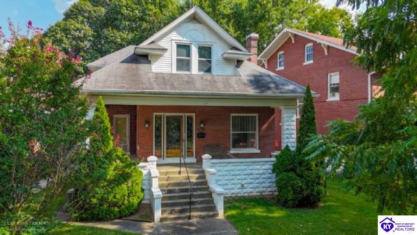 Listing Picture 2021 Boulevard Napoleon Court Louisville, KY 40205 MLS HK25004215