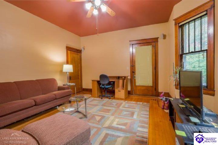 Listing Picture 2021 Boulevard Napoleon Court Louisville, KY 40205 MLS HK25004215