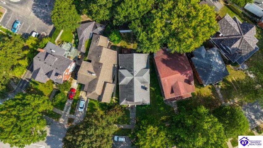 Listing Picture 2021 Boulevard Napoleon Court Louisville, KY 40205 MLS HK25004215