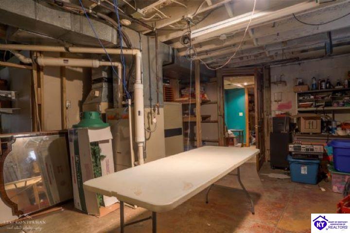 Listing Picture 2021 Boulevard Napoleon Court Louisville, KY 40205 MLS HK25004215