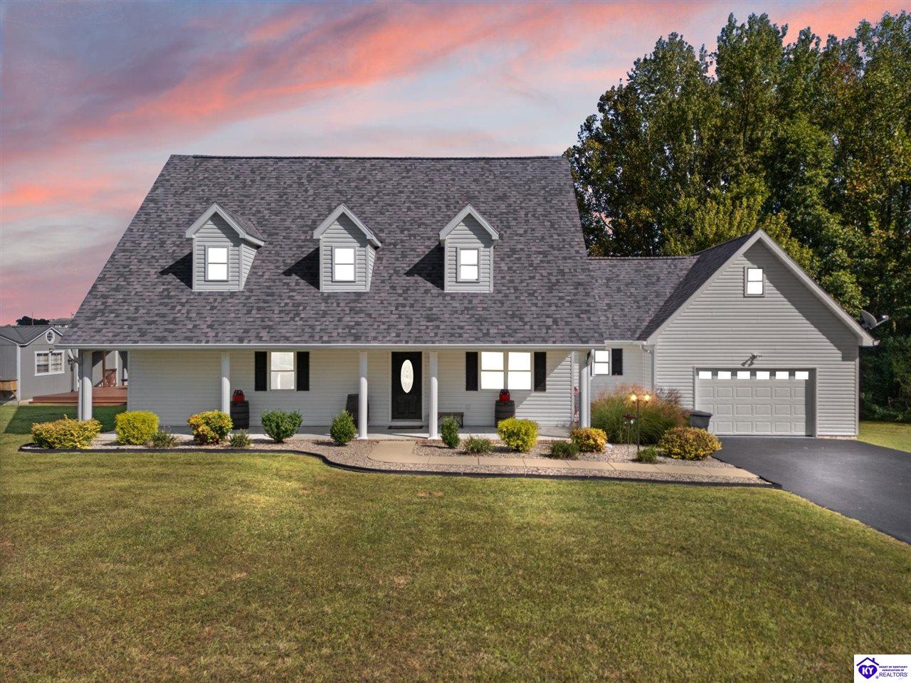 78 Hoover RoadJamestown,&nbsp;KY&nbsp;42629