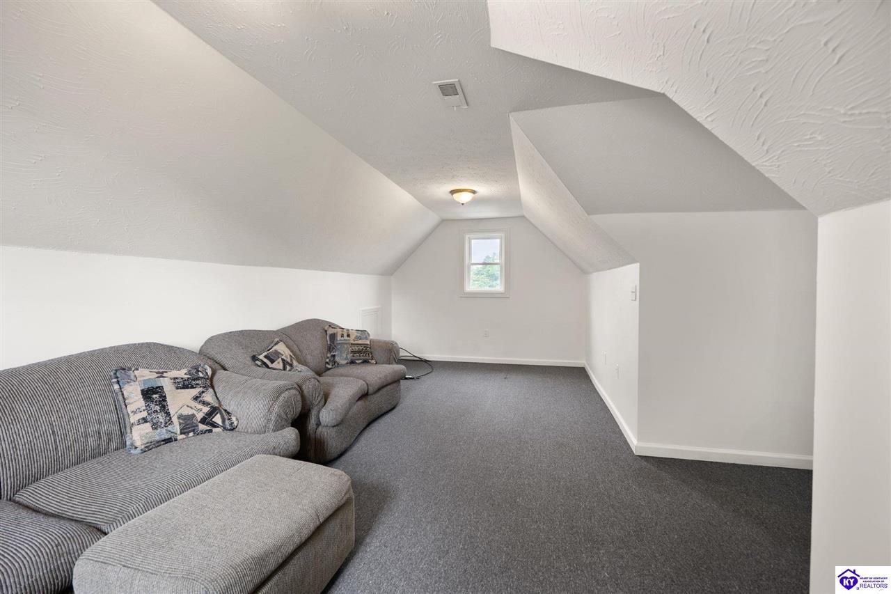 Listing Picture 78 Hoover Road Jamestown, KY 42629 MLS HK25004219