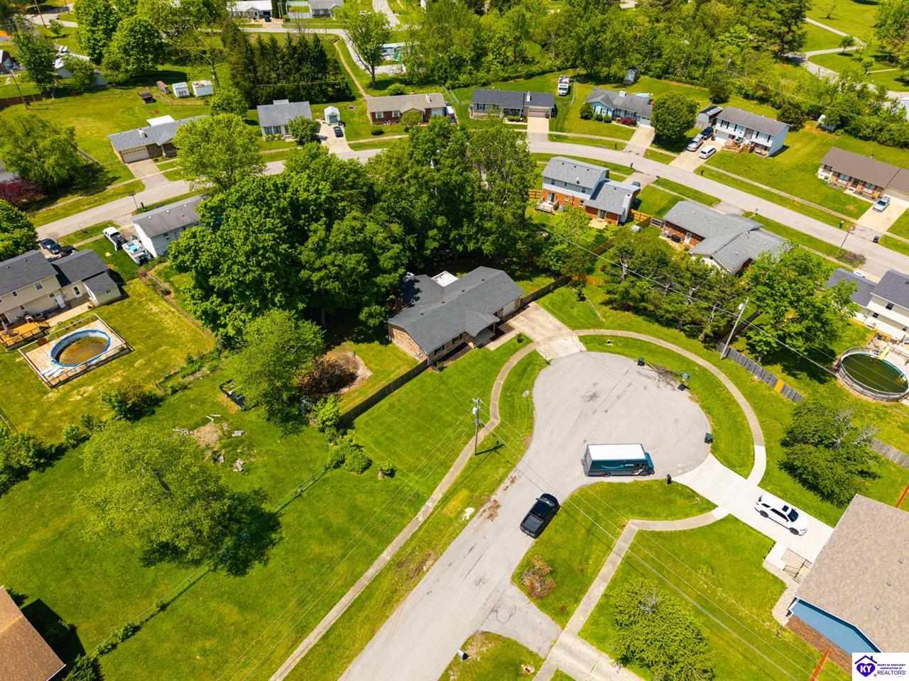 Listing Picture 806 Yates Drive Radcliff, KY 40160 MLS HK25004227