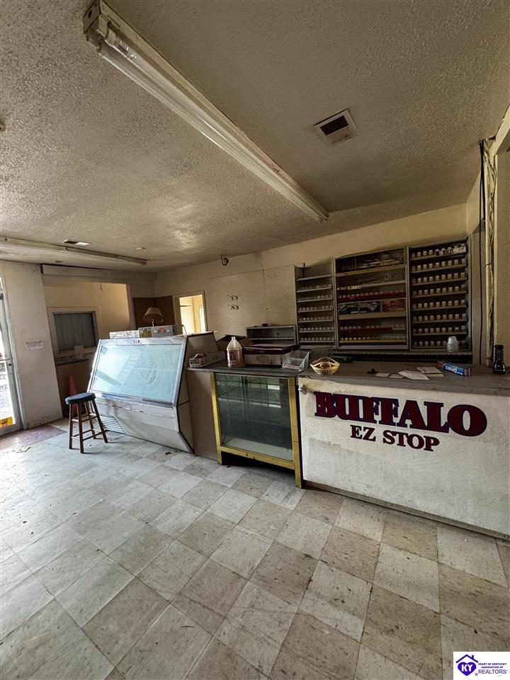 2905 Greensburg RoadBuffalo, KY 42716