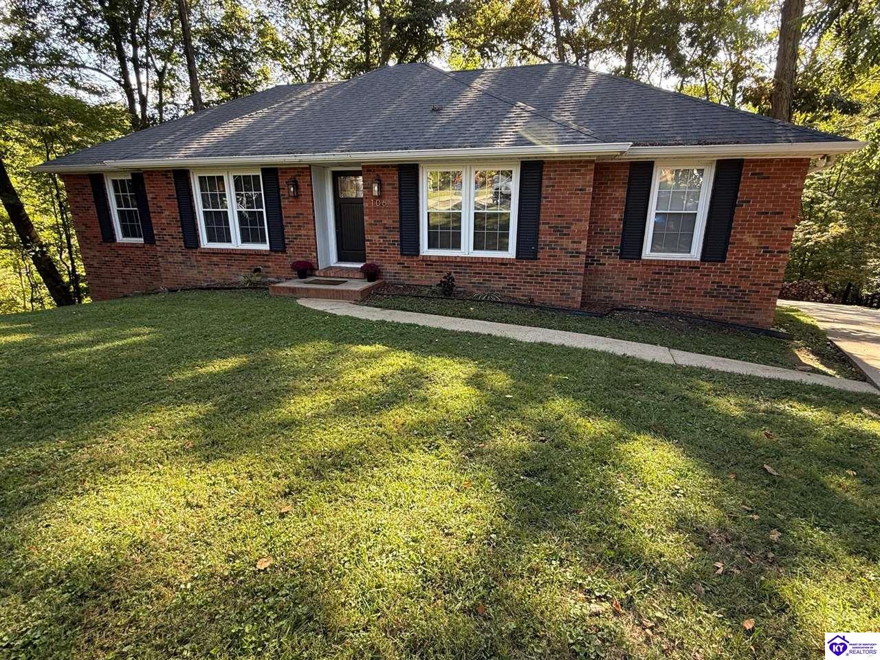 106 Sherwood ParkCampbellsville,&nbsp;KY&nbsp;42718