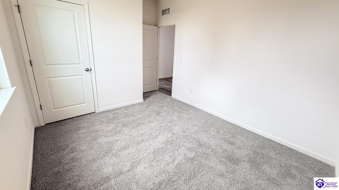 Listing Picture 213 Miles Pass Elizabethtown, KY 42701 MLS HK25004268