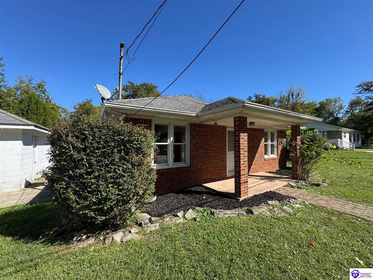 423 Pierce StreetElizabethtown, KY 42701