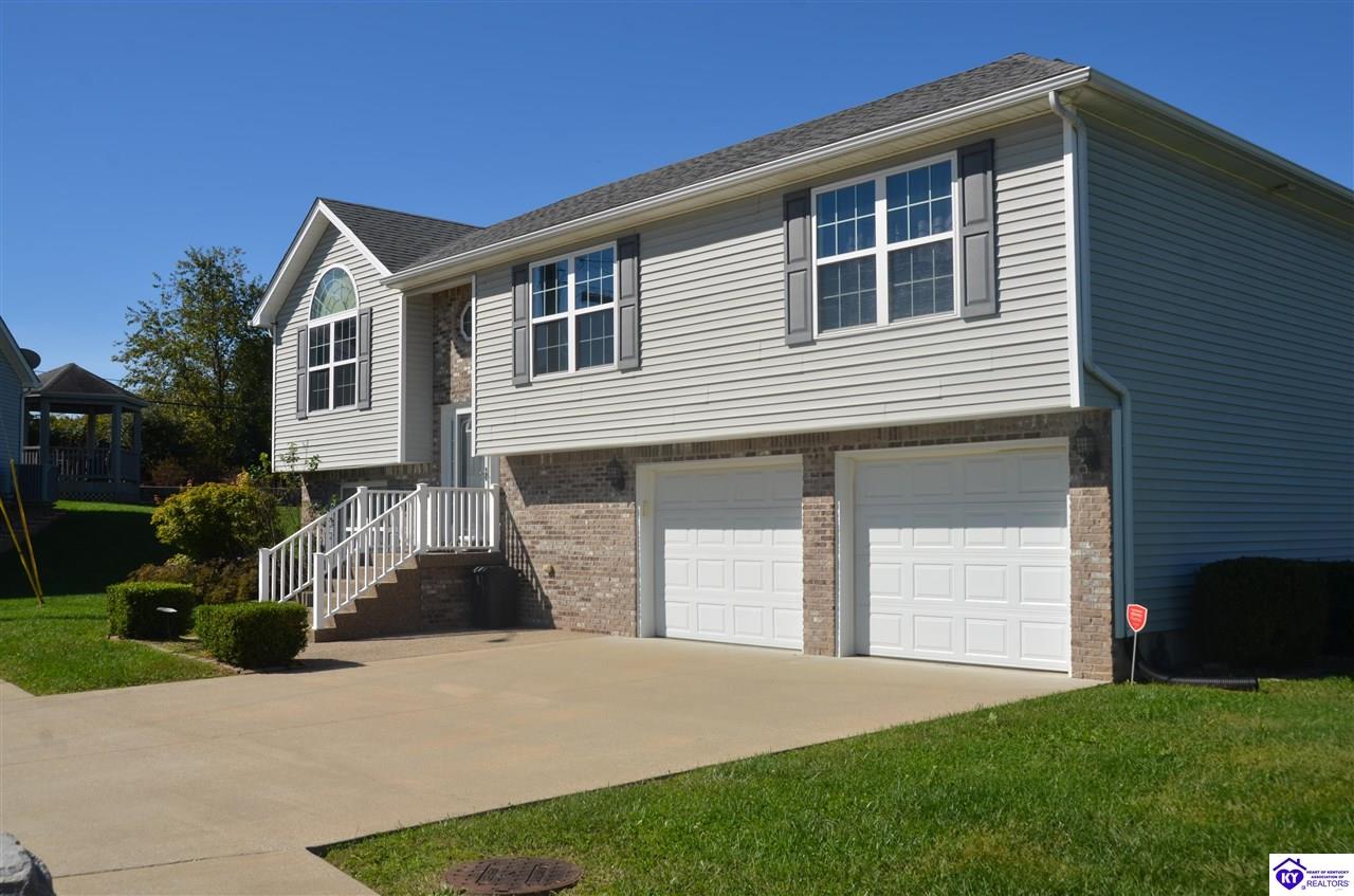 Listing Picture 208 Kathie Court Vine Grove, KY 40175 MLS HK25004321