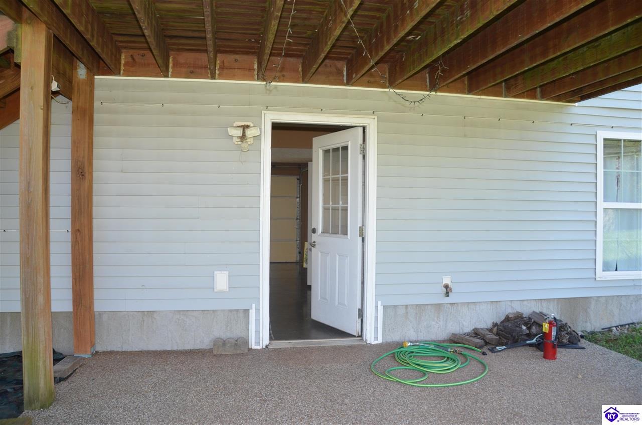 Listing Picture 208 Kathie Court Vine Grove, KY 40175 MLS HK25004321