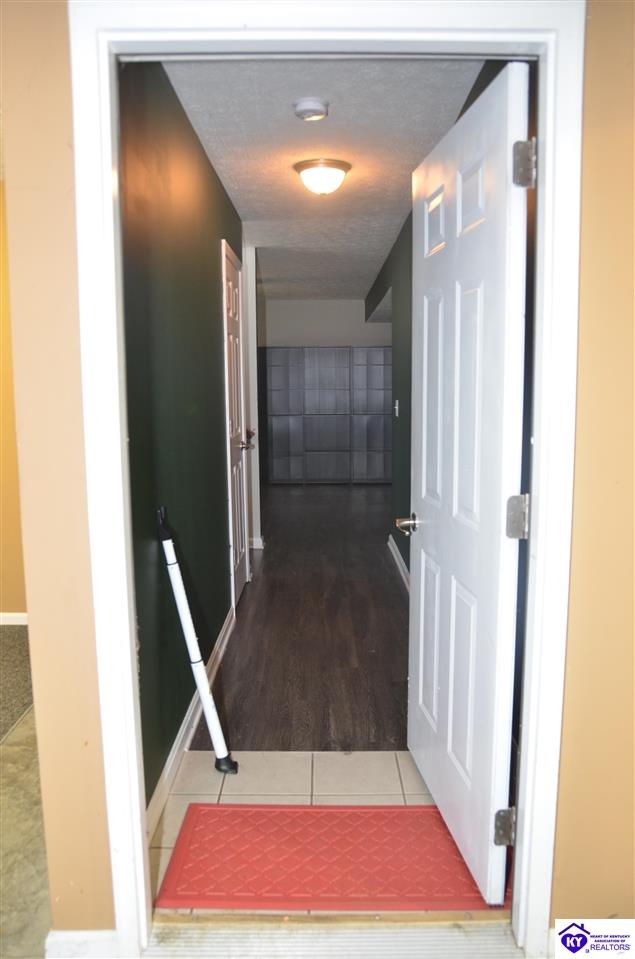 Listing Picture 208 Kathie Court Vine Grove, KY 40175 MLS HK25004321