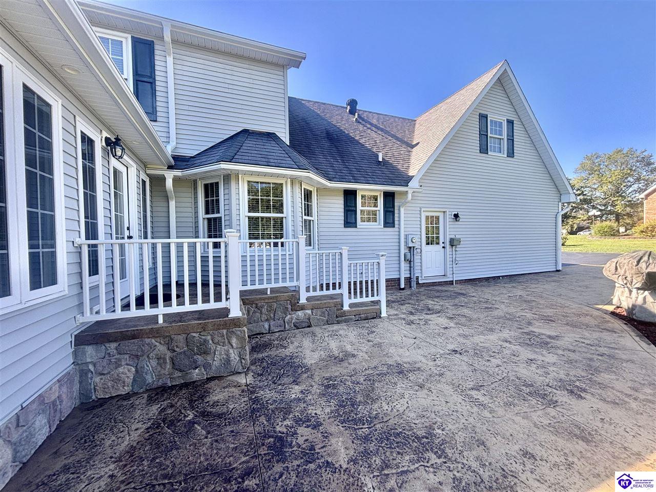 Listing Picture 113 Yorkshire Place Campbellsville, KY 42718 MLS HK25004341