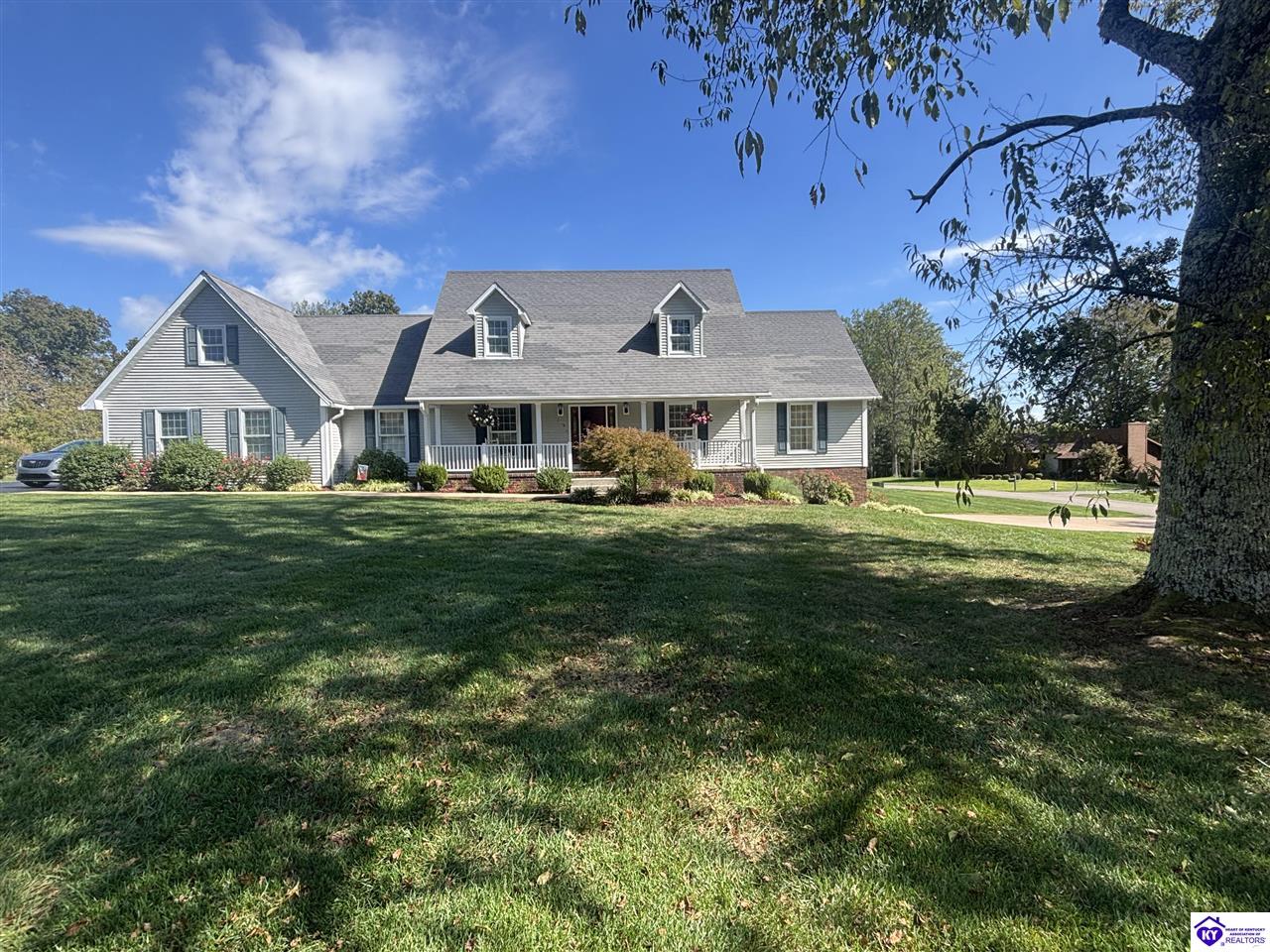 Listing Picture 113 Yorkshire Place Campbellsville, KY 42718 MLS HK25004341