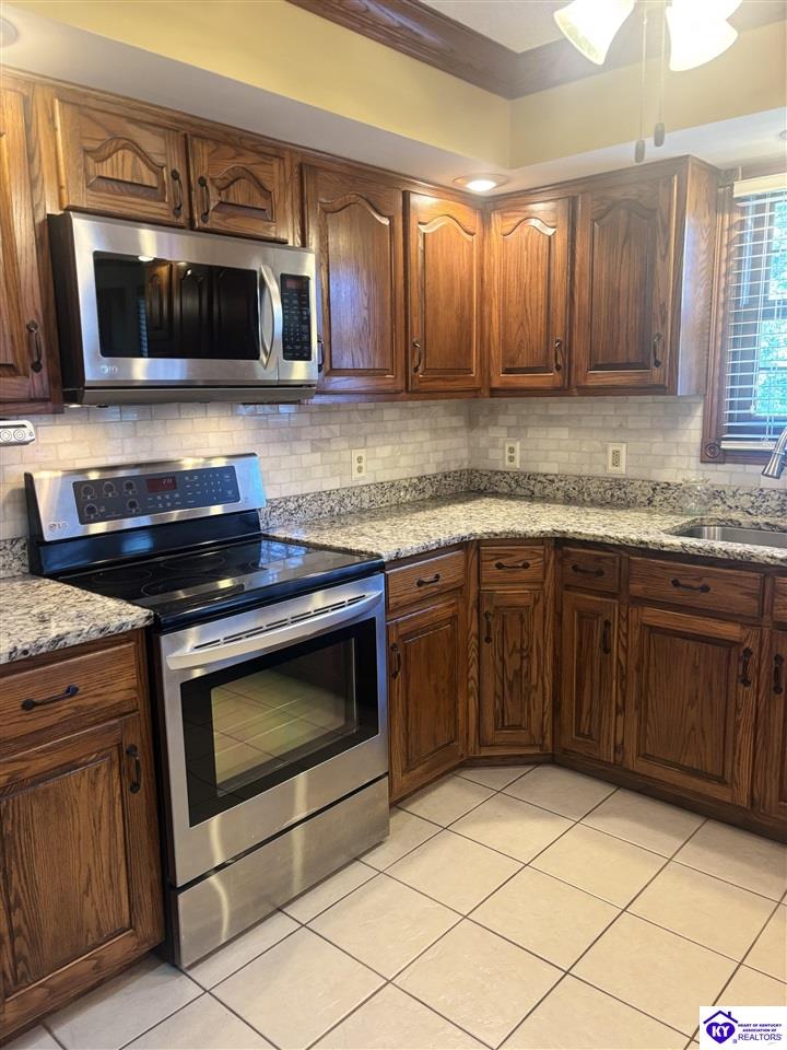 Listing Picture 113 Yorkshire Place Campbellsville, KY 42718 MLS HK25004341