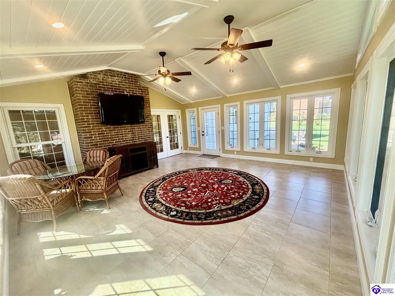 Listing Picture 113 Yorkshire Place Campbellsville, KY 42718 MLS HK25004341