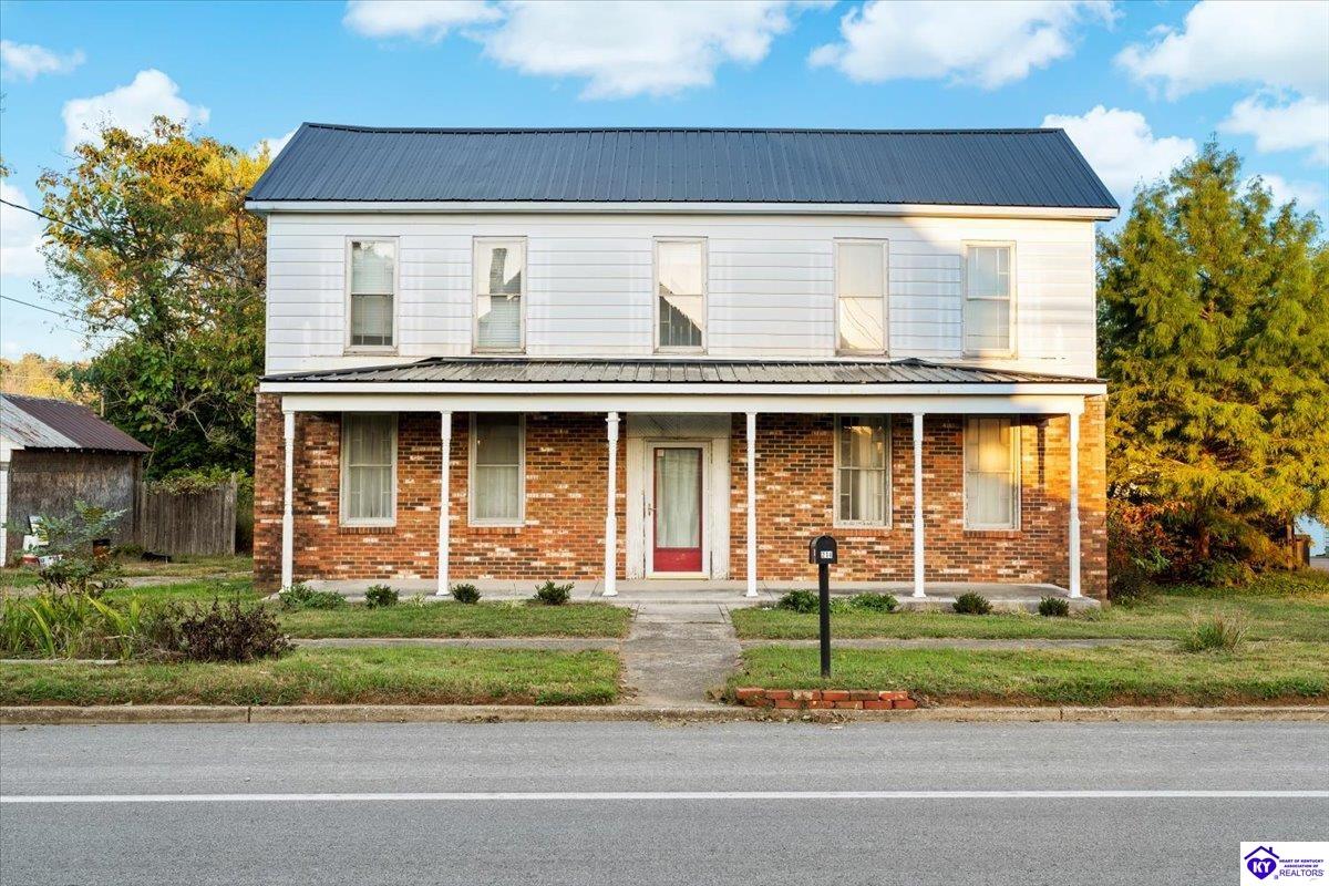 214 N Walnut StreetUpton,&nbsp;KY&nbsp;42784