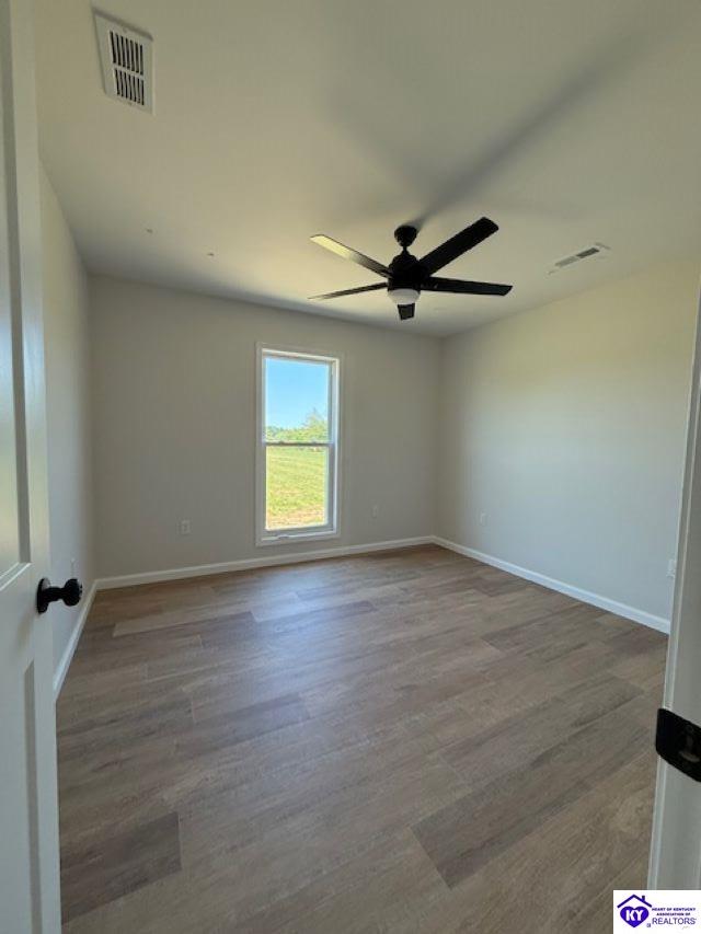 Listing Picture 5924 Campbellsville Road Hodgenville, KY 42748 MLS HK25004362