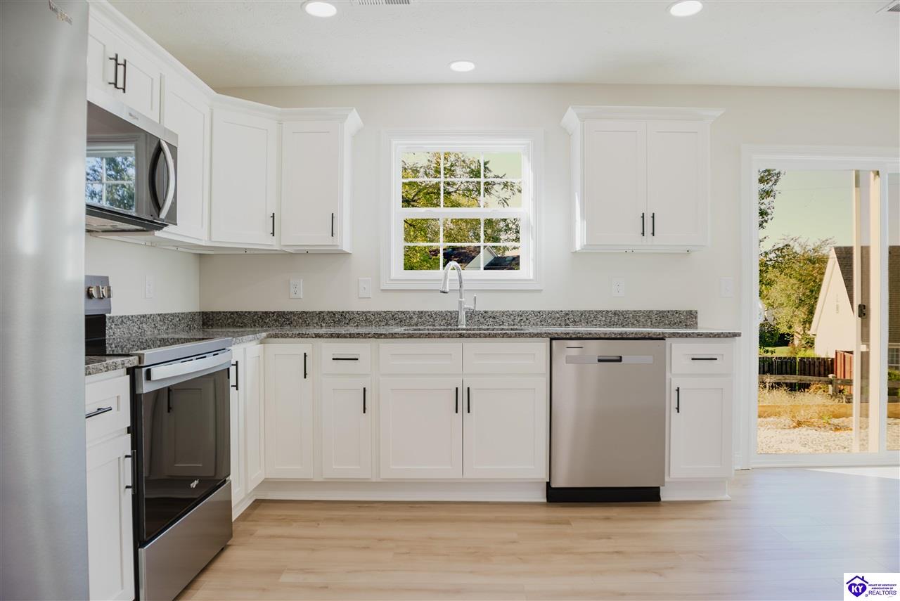 Listing Picture 112 Miles Pass Elizabethtown, KY 42701 MLS HK25004390