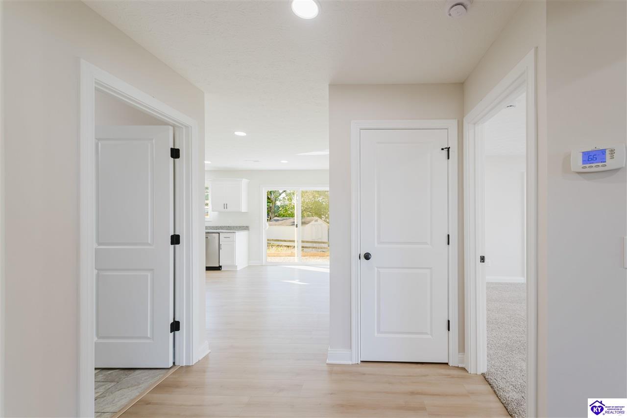 Listing Picture 112 Miles Pass Elizabethtown, KY 42701 MLS HK25004390