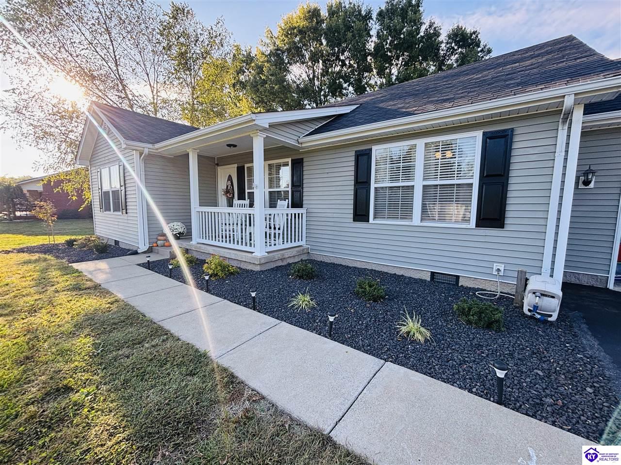 Listing Picture 105 Rustic Haven Drive Campbellsville, KY 42718 MLS HK25004429