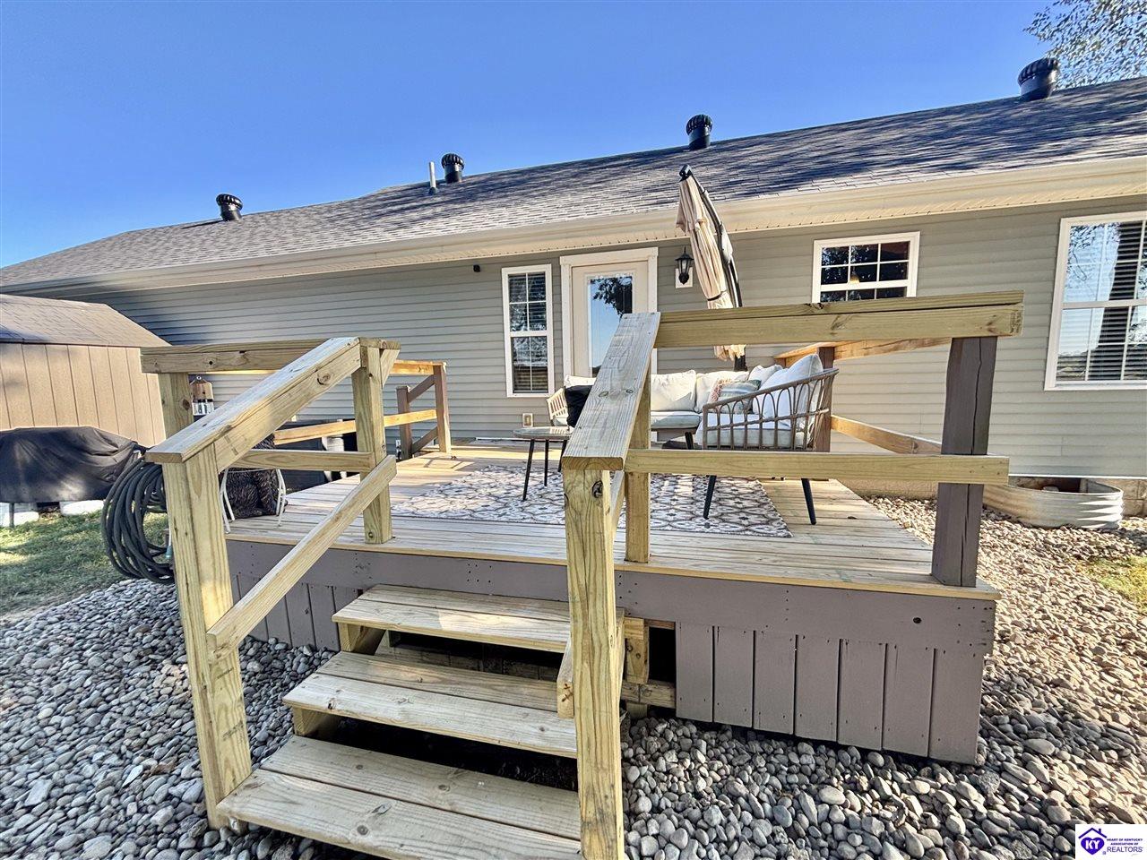 Listing Picture 105 Rustic Haven Drive Campbellsville, KY 42718 MLS HK25004429