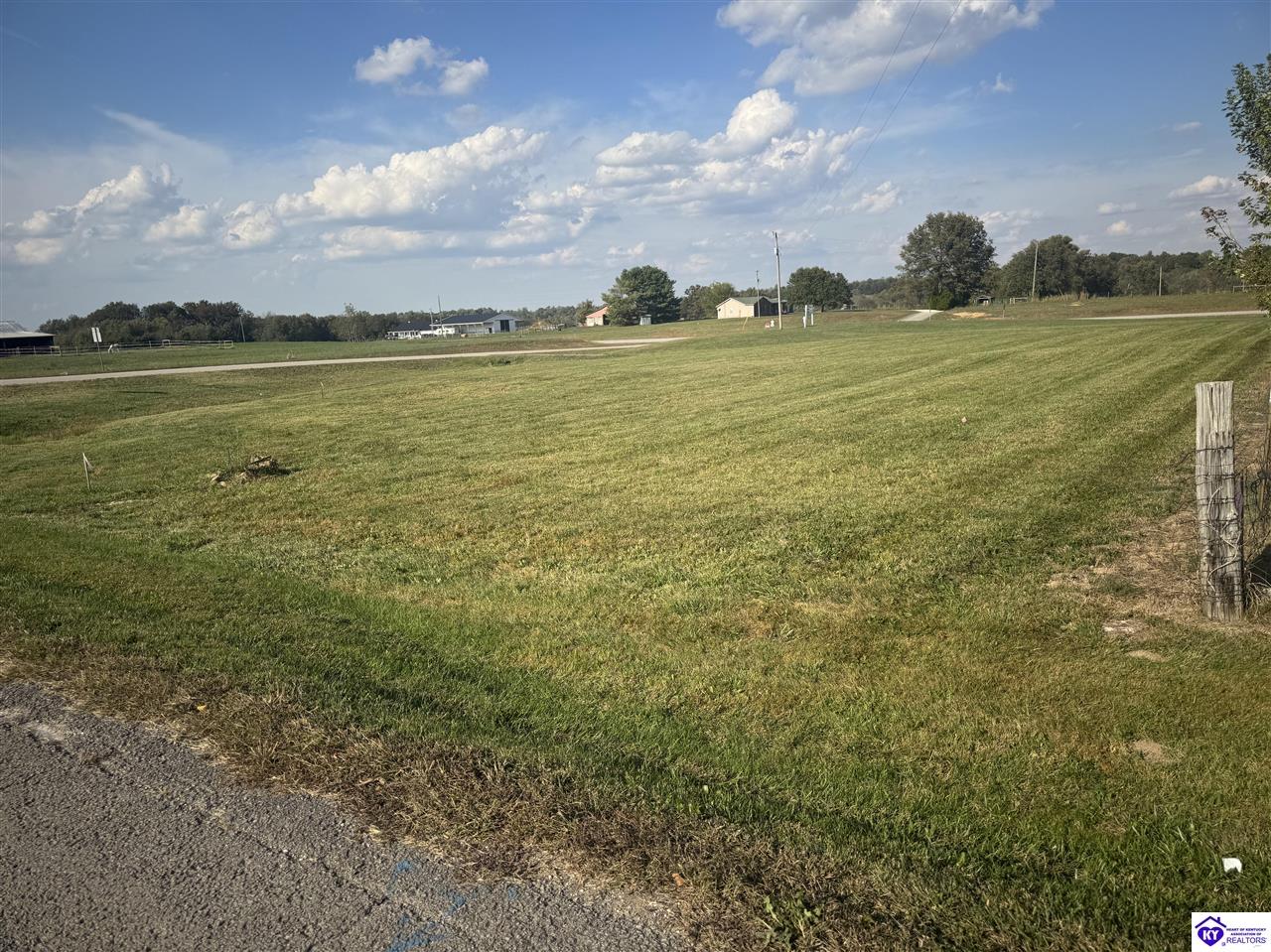 16 Mt Tabor RoadHodgenville,&nbsp;KY&nbsp;42748