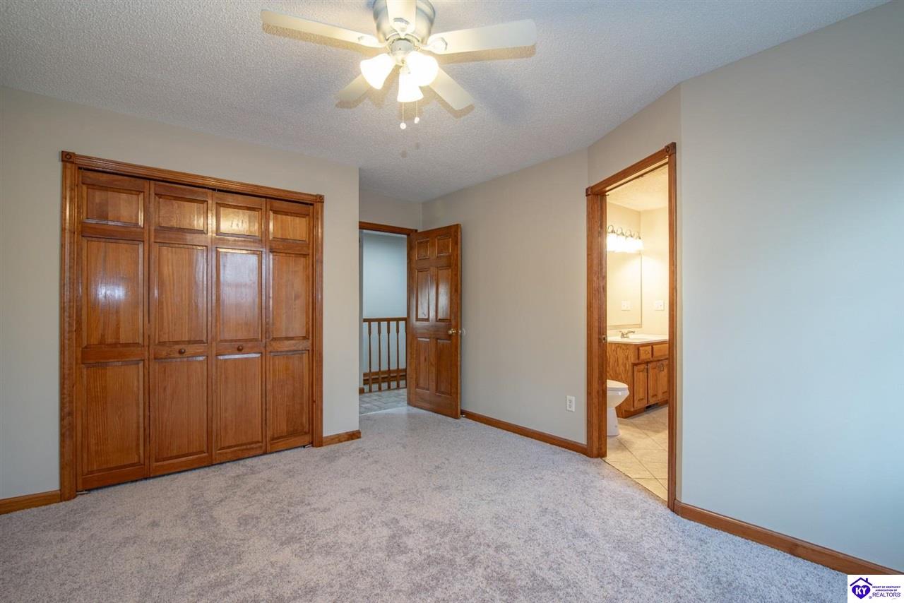 1974 N Grandview Church Road Cecilia, KY 42724 #4