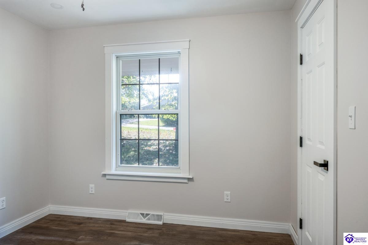 Listing Picture 16 Princess Court Elizabethtown, KY 42701 MLS HK25004473