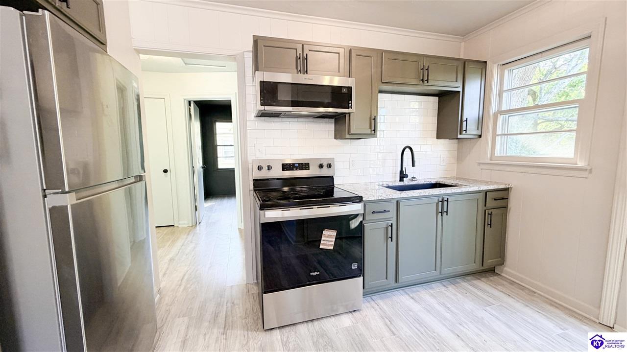 Listing Picture 512 Village Drive Elizabethtown, KY 42701 MLS HK25004517