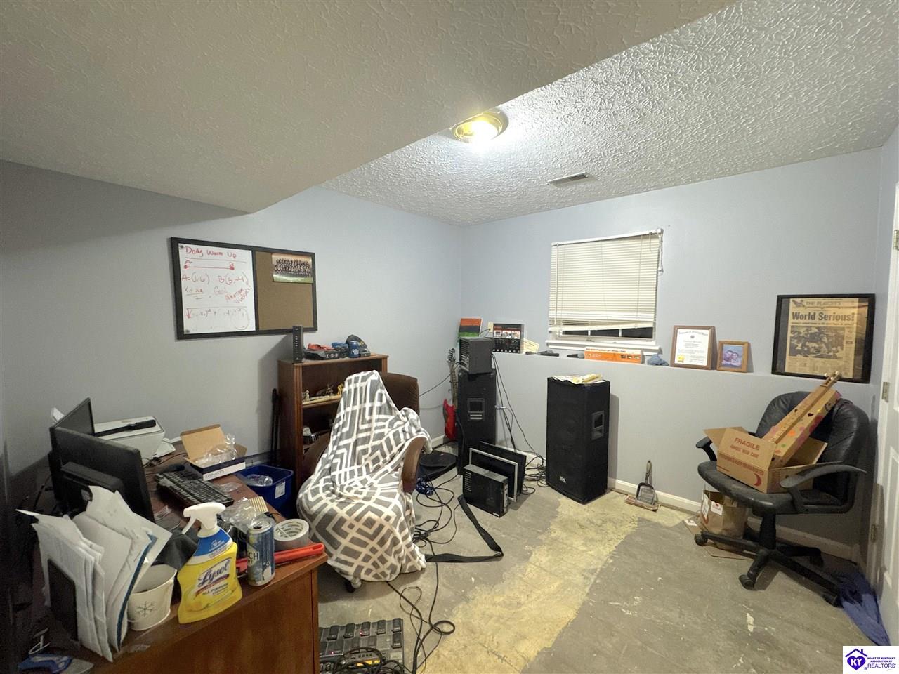 Listing Picture 108 Airport Road Vine Grove, KY 40175 MLS HK25004519