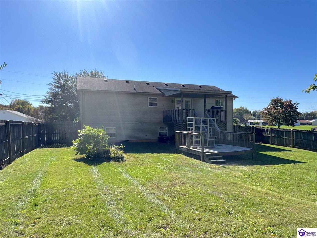 Listing Picture 108 Airport Road Vine Grove, KY 40175 MLS HK25004519