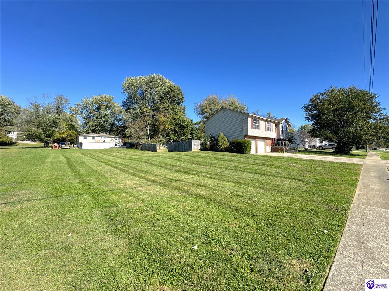 Listing Picture 108 Airport Road Vine Grove, KY 40175 MLS HK25004519