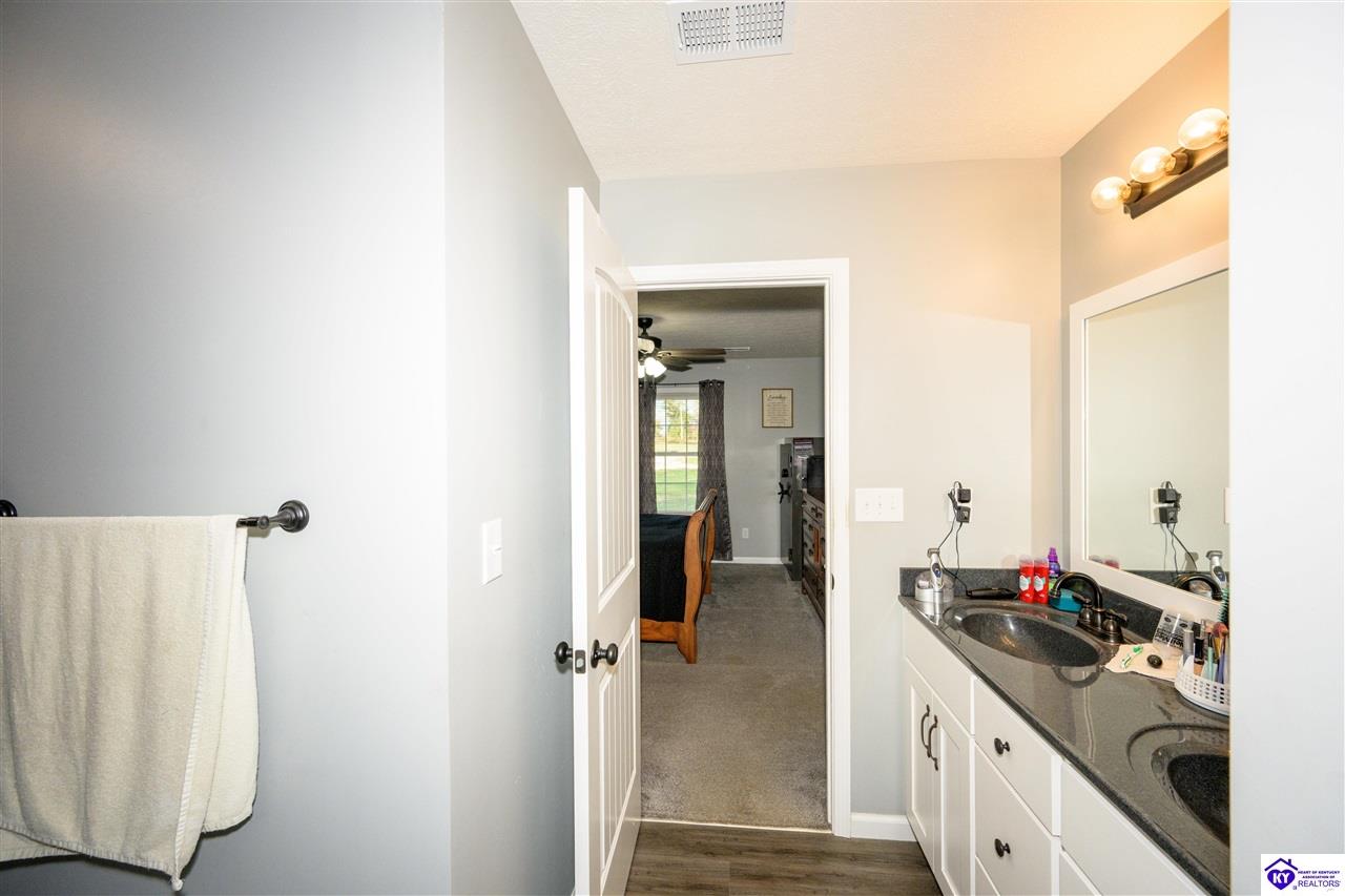 Listing Picture 19569 E Highway 144 Union Star, KY 40171 MLS HK25004535