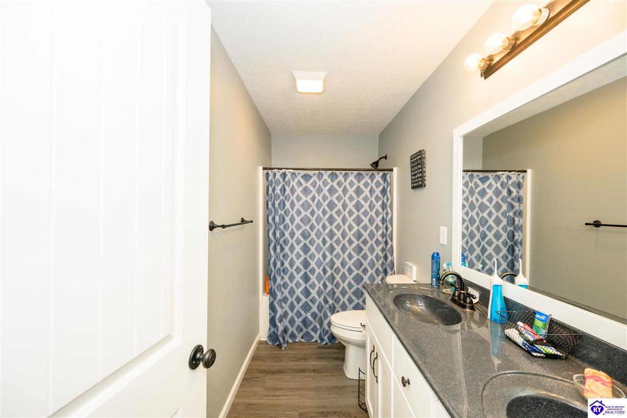 Listing Picture 19569 E Highway 144 Union Star, KY 40171 MLS HK25004535