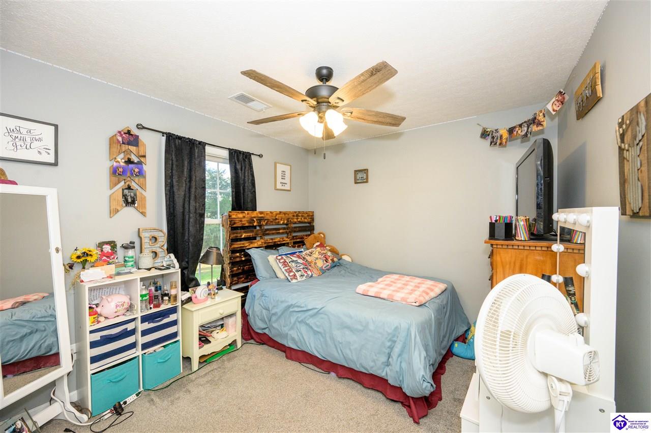 Listing Picture 19569 E Highway 144 Union Star, KY 40171 MLS HK25004535