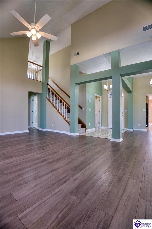 Listing Picture 524 Sunningdale Way Elizabethtown, KY 42701 MLS HK25004553