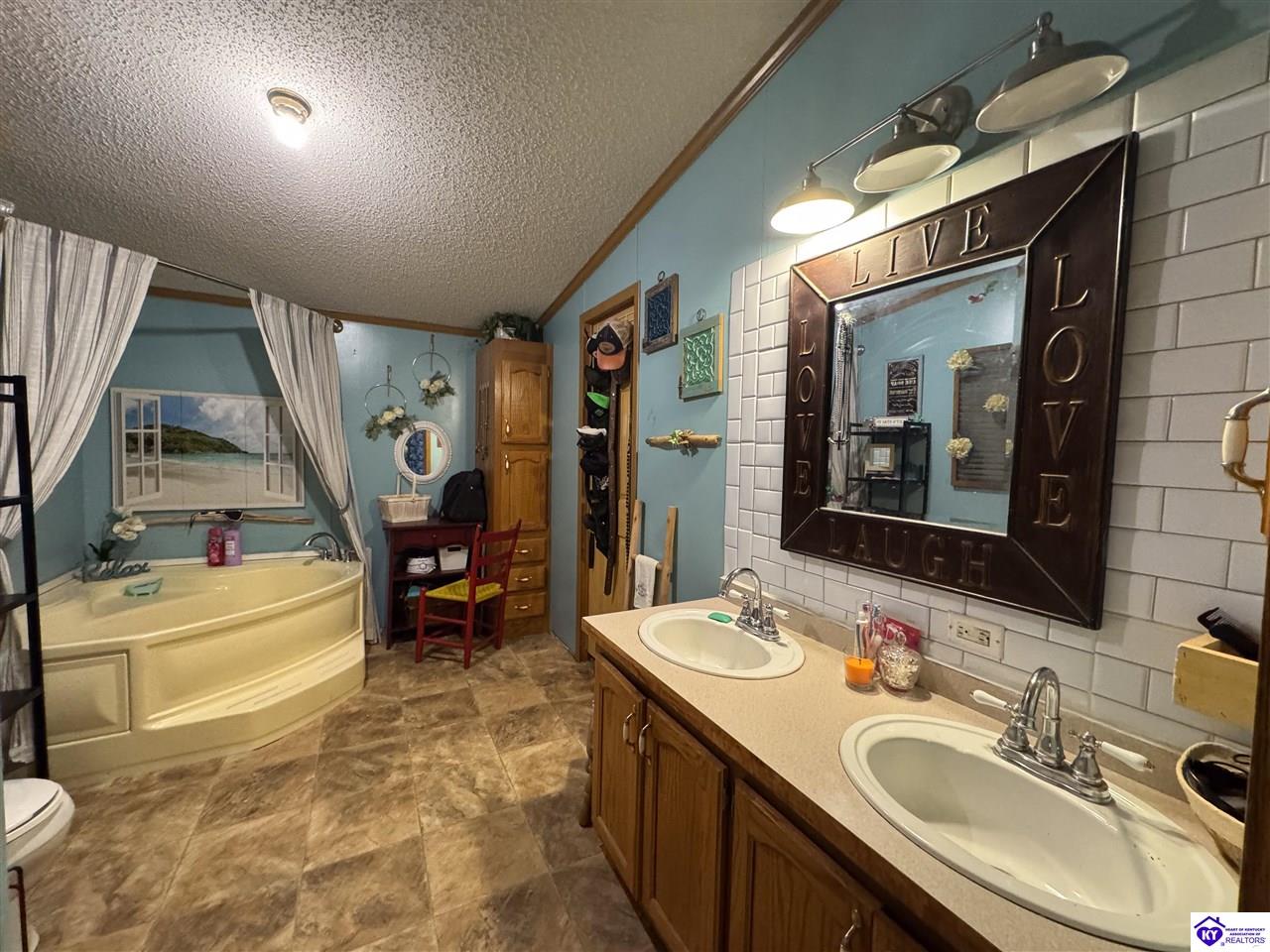 Listing Picture 305 Cedar Hill Road Hawesville, KY 42348 MLS HK25004554