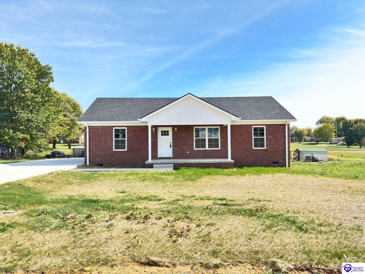 104 Popes Creek DriveCampbellsville,&nbsp;KY&nbsp;42718