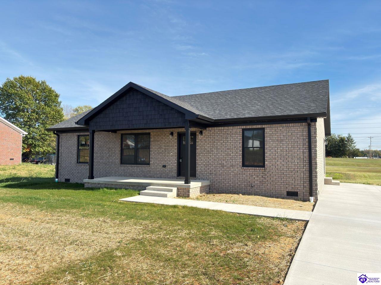 Listing Picture 102 Popes Creek Drive Campbellsville, KY 42718 MLS HK25004566