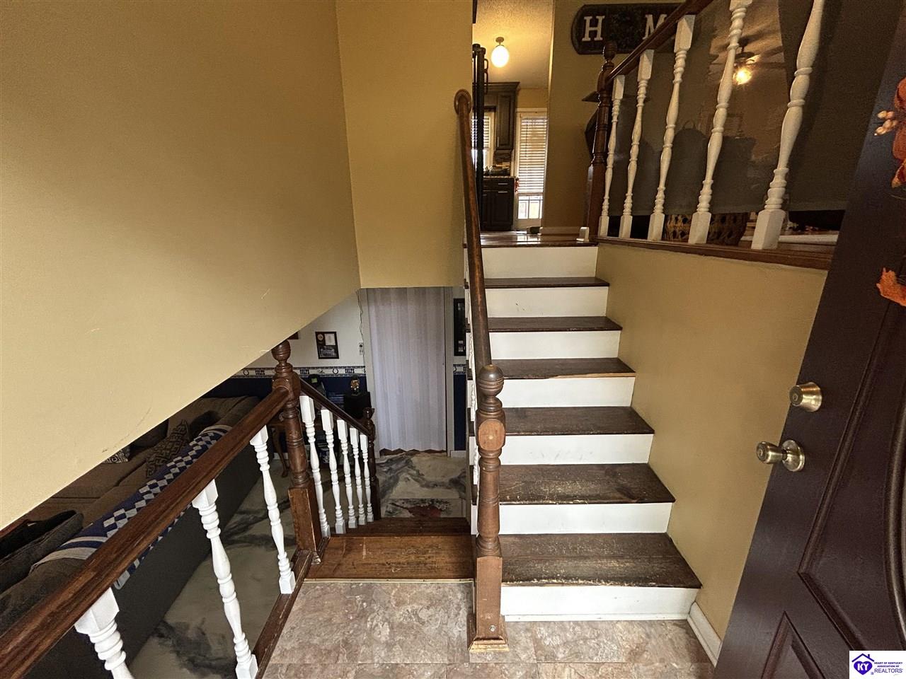 Listing Picture 101 Jackie Street Elizabethtown, KY 42701 MLS HK25004568