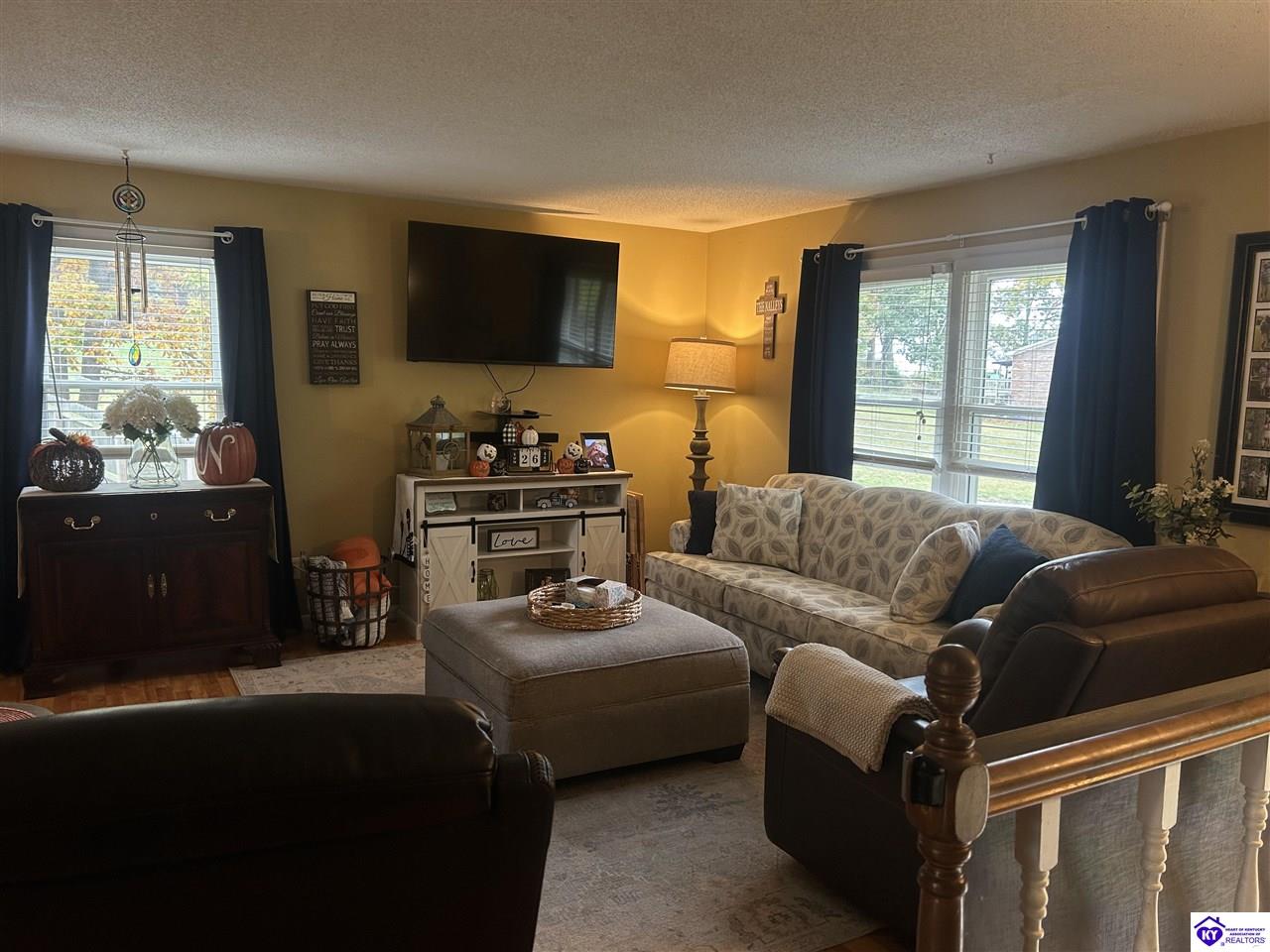 Listing Picture 101 Jackie Street Elizabethtown, KY 42701 MLS HK25004568