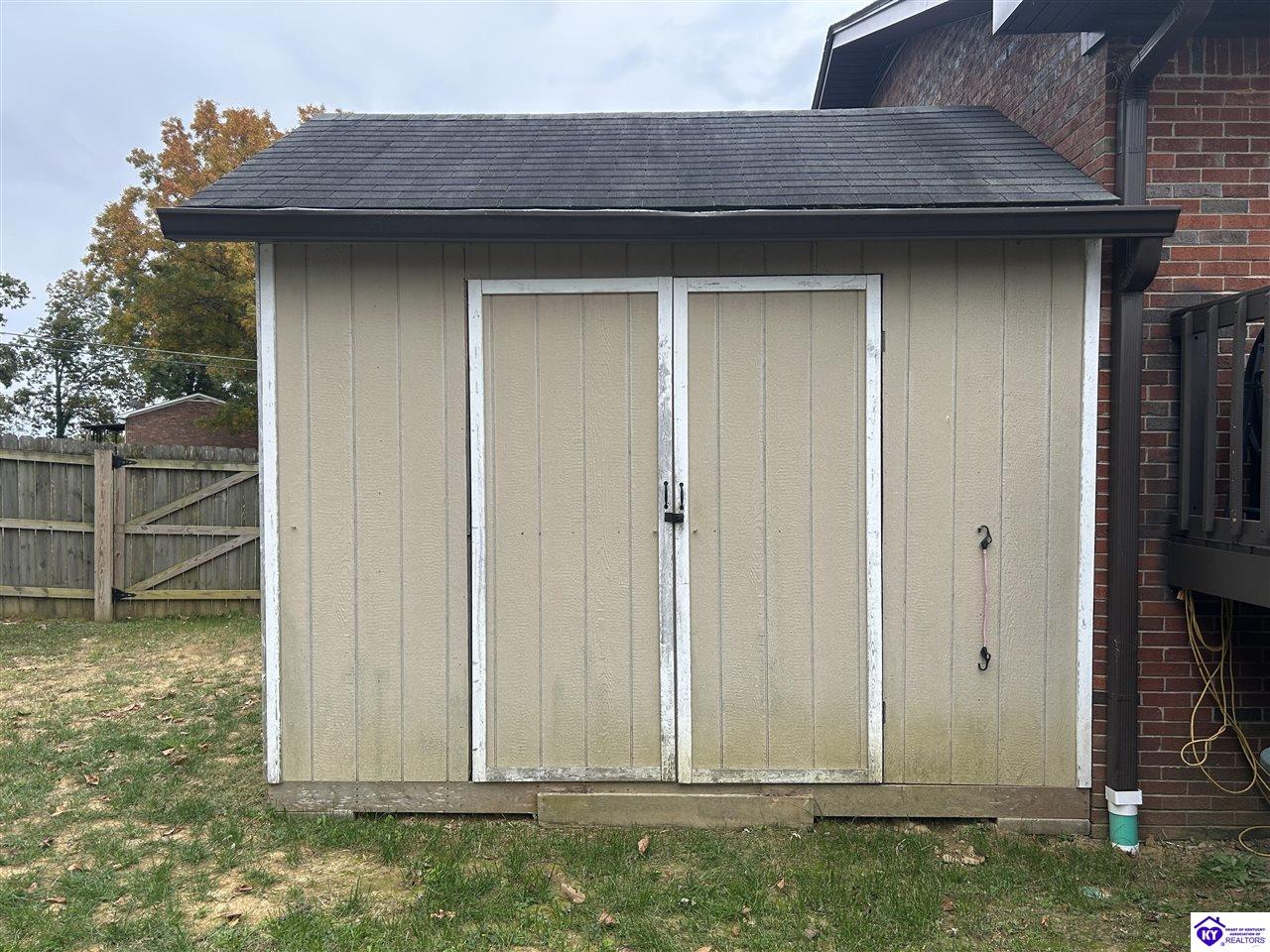 Listing Picture 101 Jackie Street Elizabethtown, KY 42701 MLS HK25004568