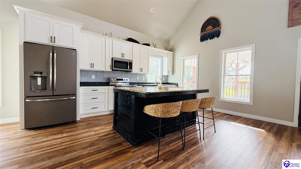 Listing Picture 500 Cotton Chaudoin Road Greensburg, KY 42743 MLS HK25004578