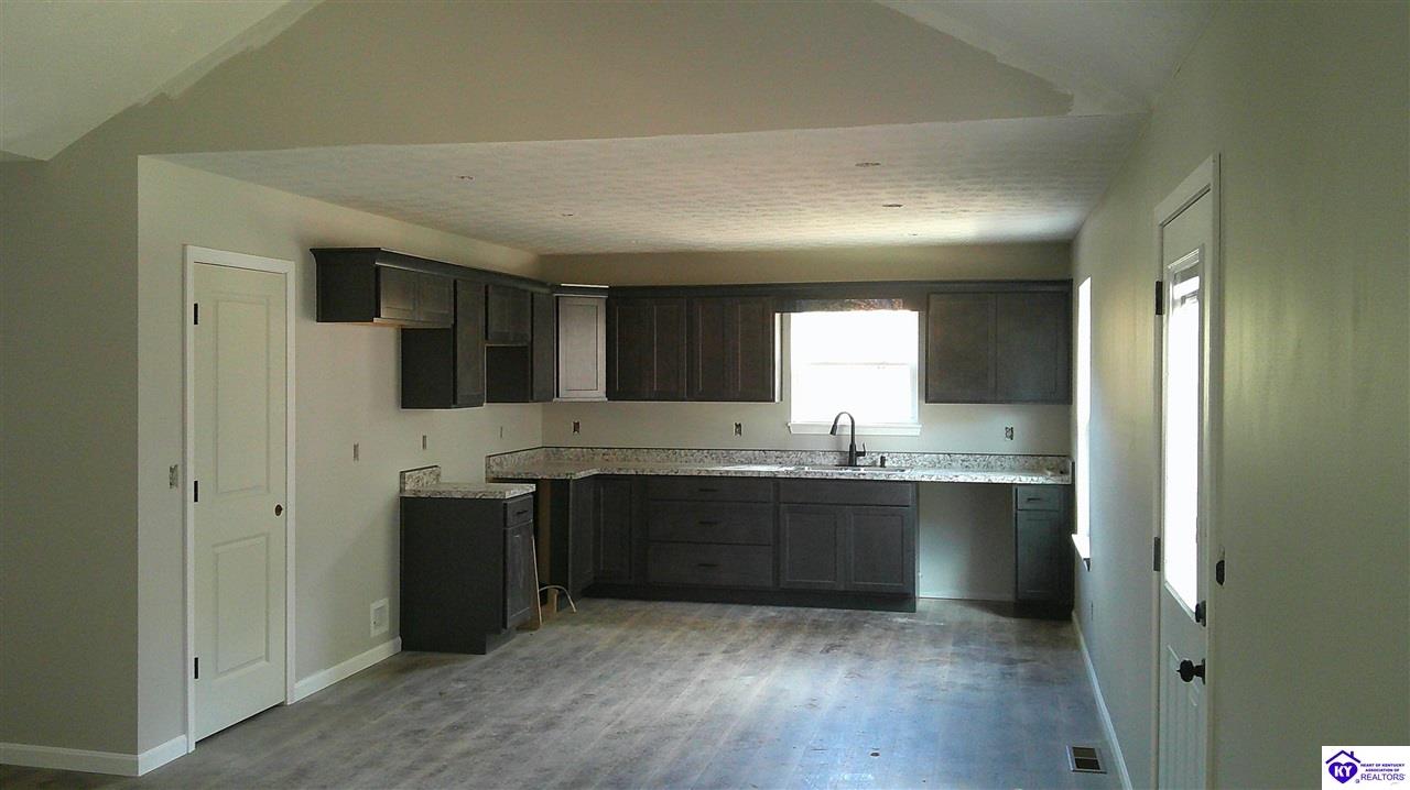 Listing Picture 602 Hillcreek Court Bardstown, KY 40004 MLS HK25004599