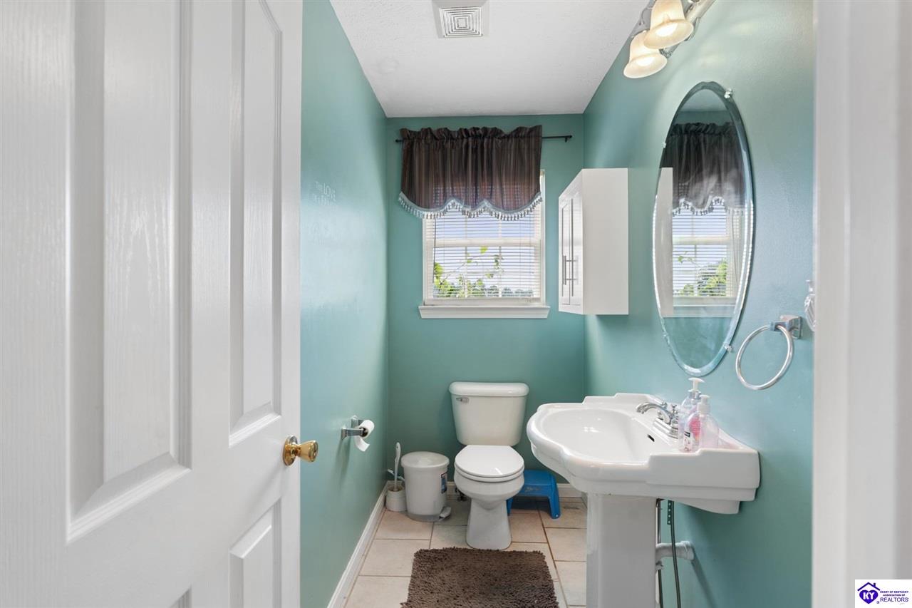 Listing Picture 57 Stirrup Court Rineyville, KY 40162 MLS HK25004606