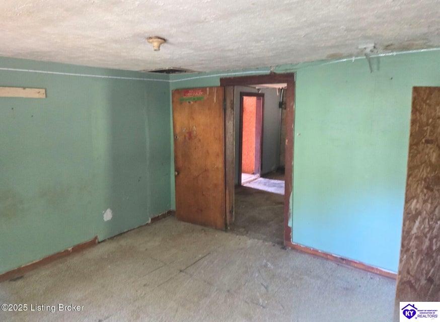 Listing Picture 670 Rowletts Cave Springs Road Horse Cave, KY 42749 MLS HK25004654