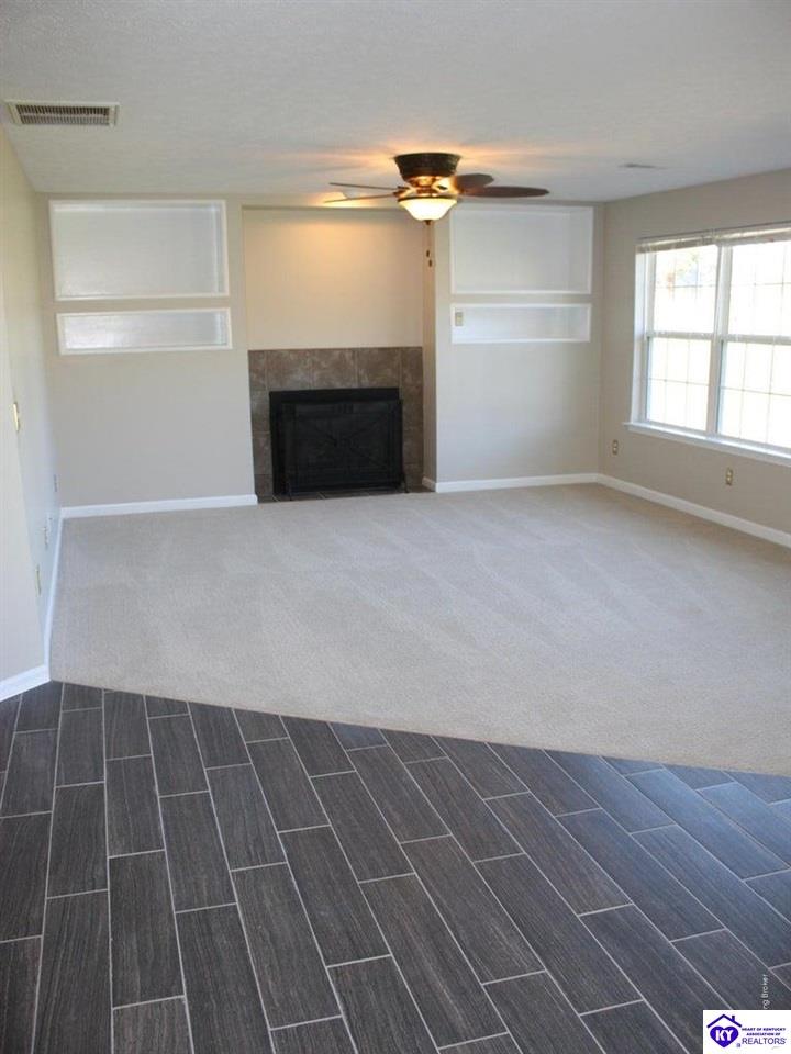 Listing Picture 219 Emmaus Circle Elizabethtown, KY 42701 MLS HK25004680