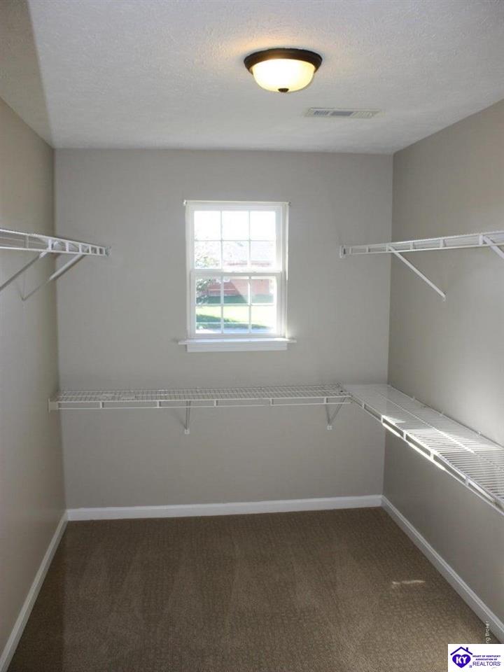 Listing Picture 219 Emmaus Circle Elizabethtown, KY 42701 MLS HK25004680